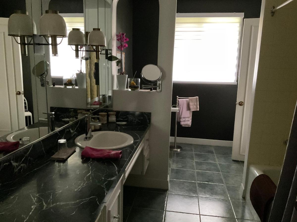 B&B Aux Deux Pignons Donnacona Dış mekan fotoğraf